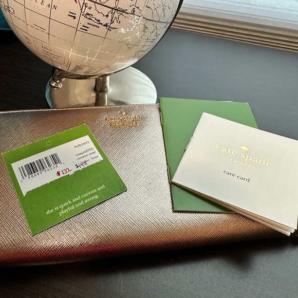 🆕 Kate Spade New York Wallet ♠️ - Picture 8 of 9